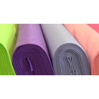 Egyszínű polyfilcek (180cm széles)