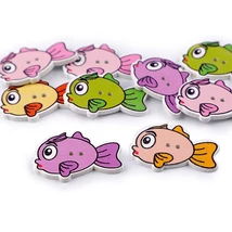 Hal formájú fa gombcsomag - 10db