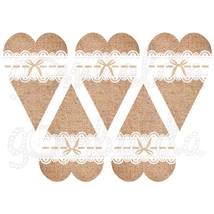 Mintás barkácsfilc - juta szívek szalagos csipkével