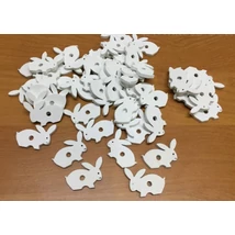 Fehér fa nyuszi dekorációk - 2,5cm - 15db Fehér fa nyuszi dekorációk - 2,5cm - 15db